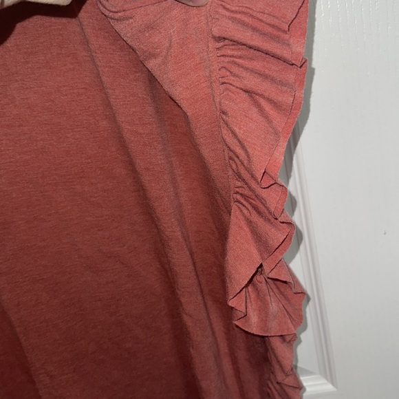 Rust Ruffled Flowy Shirt - Picture 2 of 4